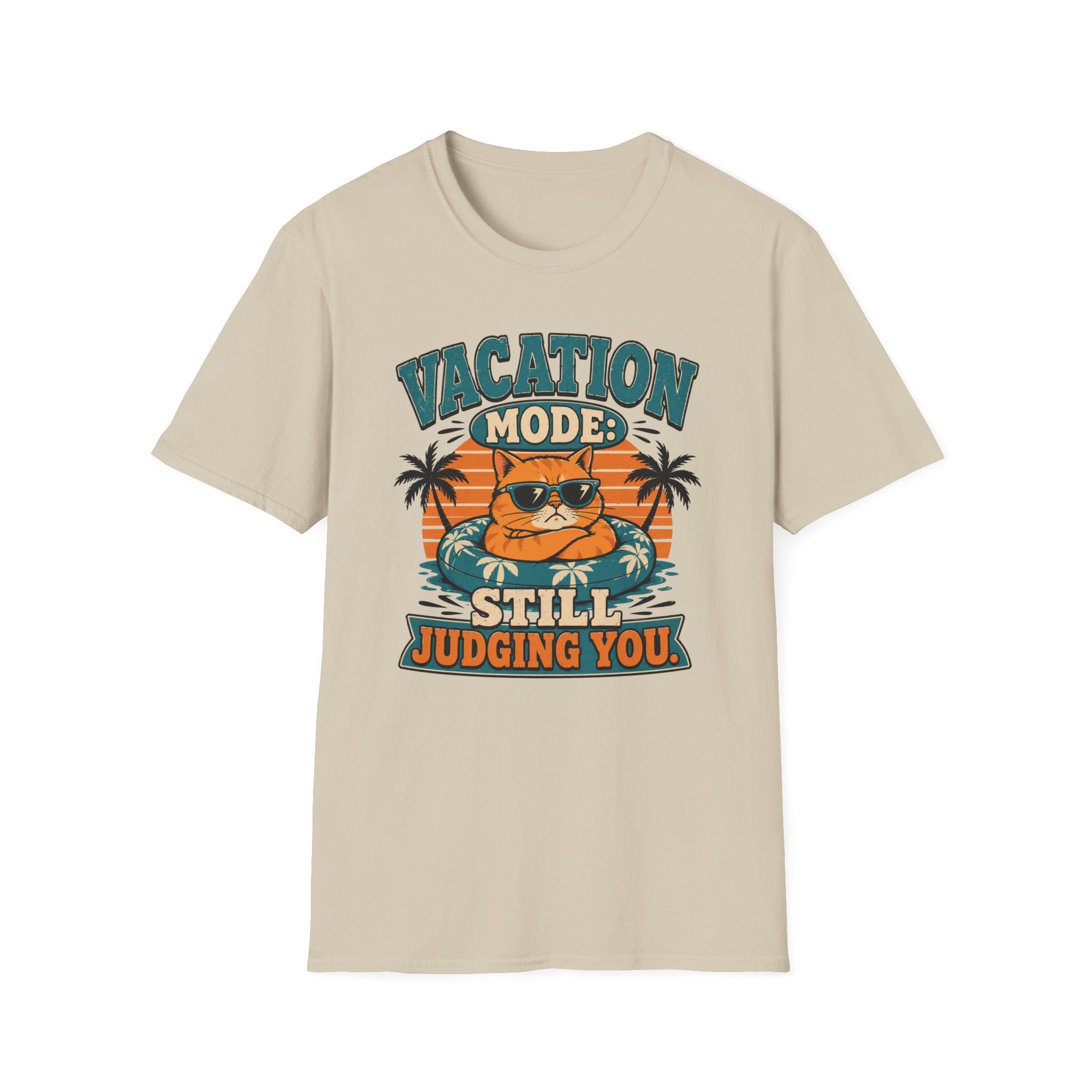 Grumpy cat on vacation T-Shirt