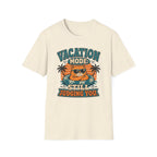 Grumpy cat on vacation T-Shirt