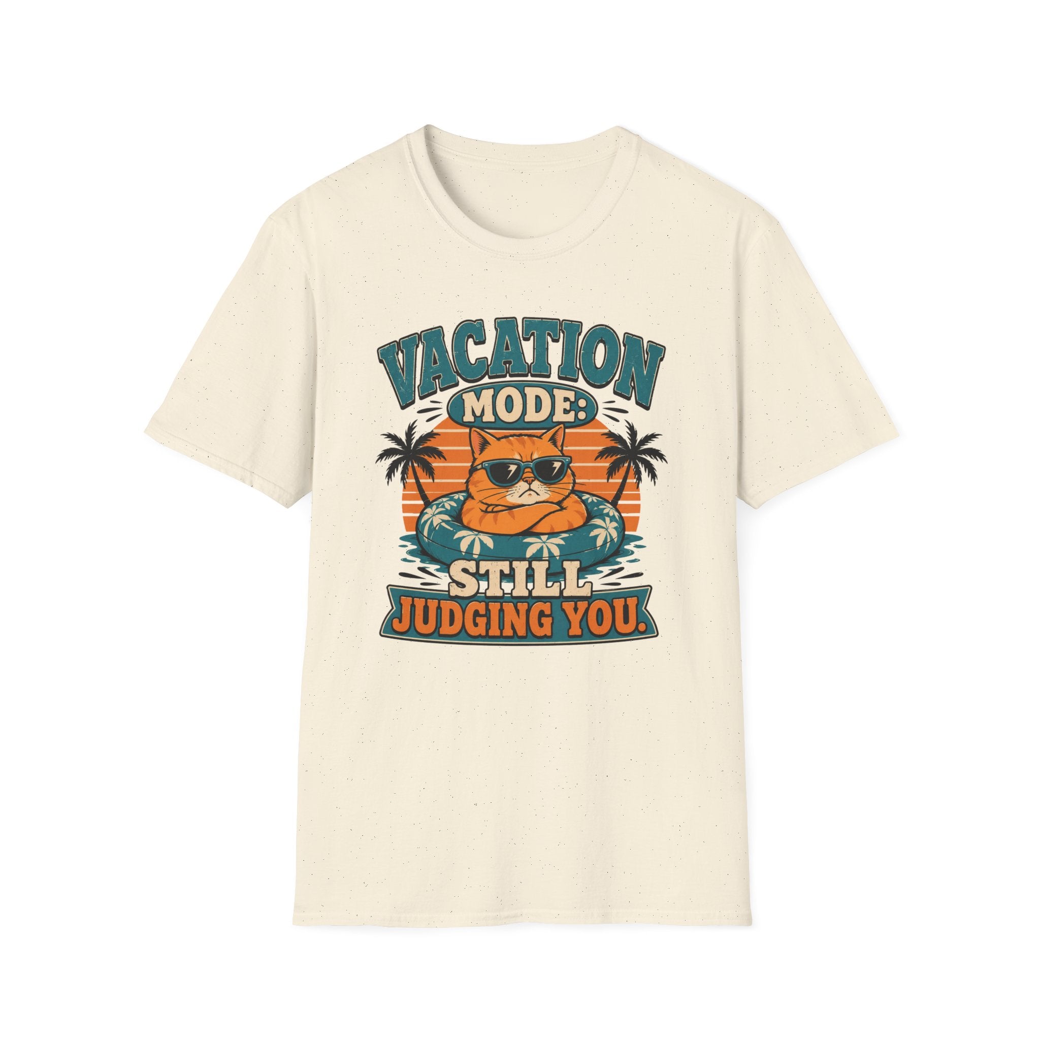 Grumpy cat on vacation T-Shirt