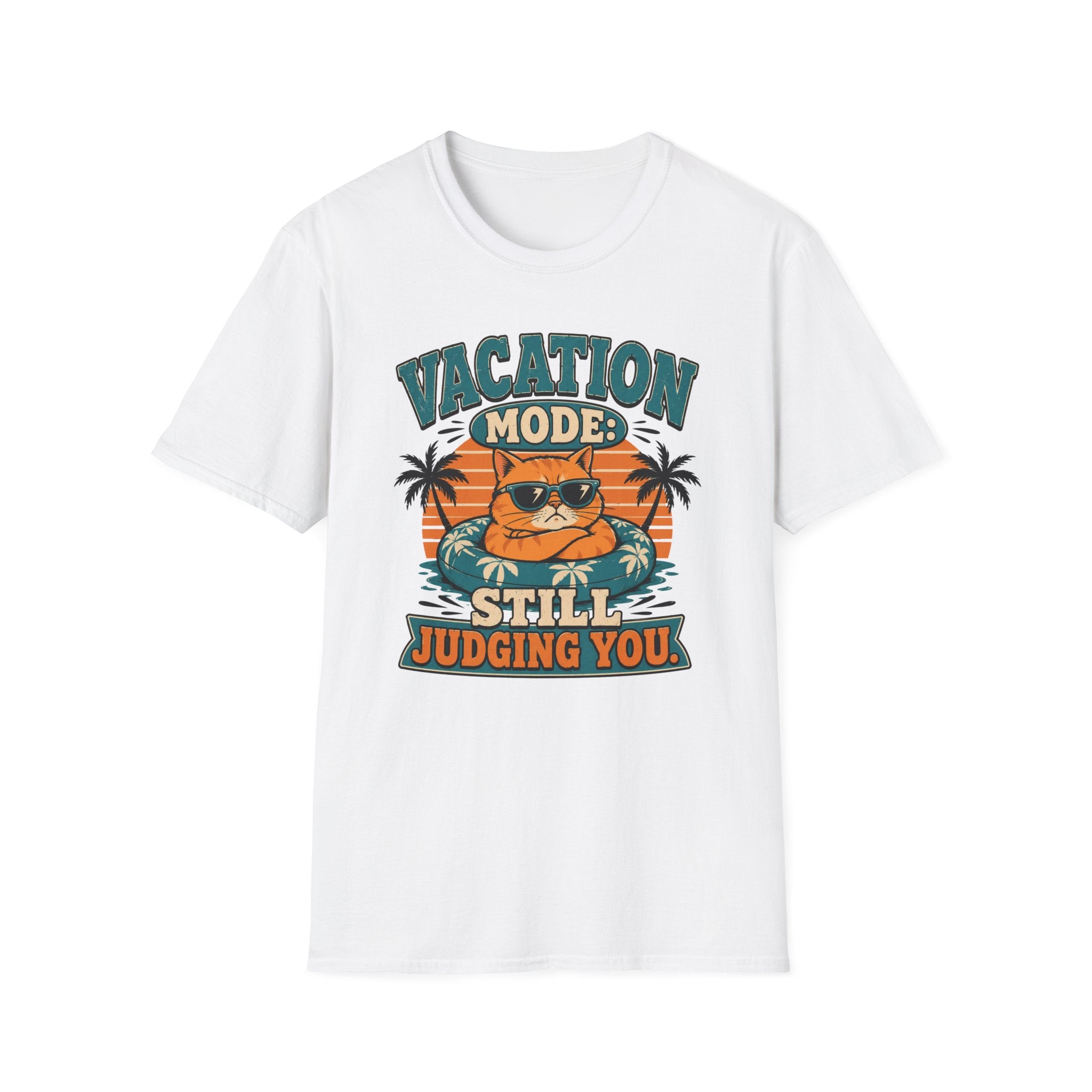 Grumpy cat on vacation T-Shirt